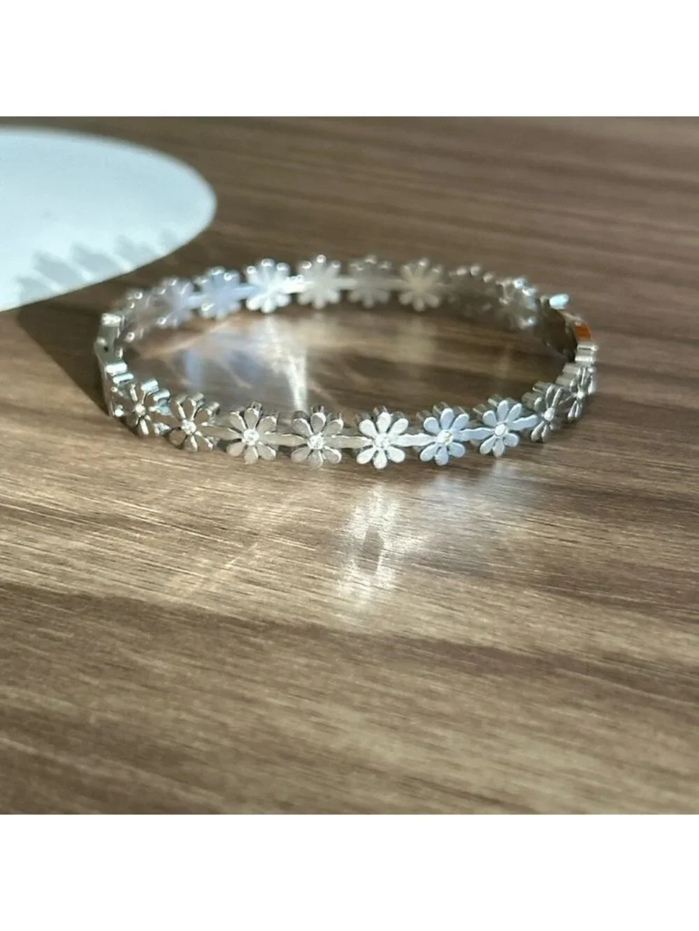 Floral Silver Bracelet Q334